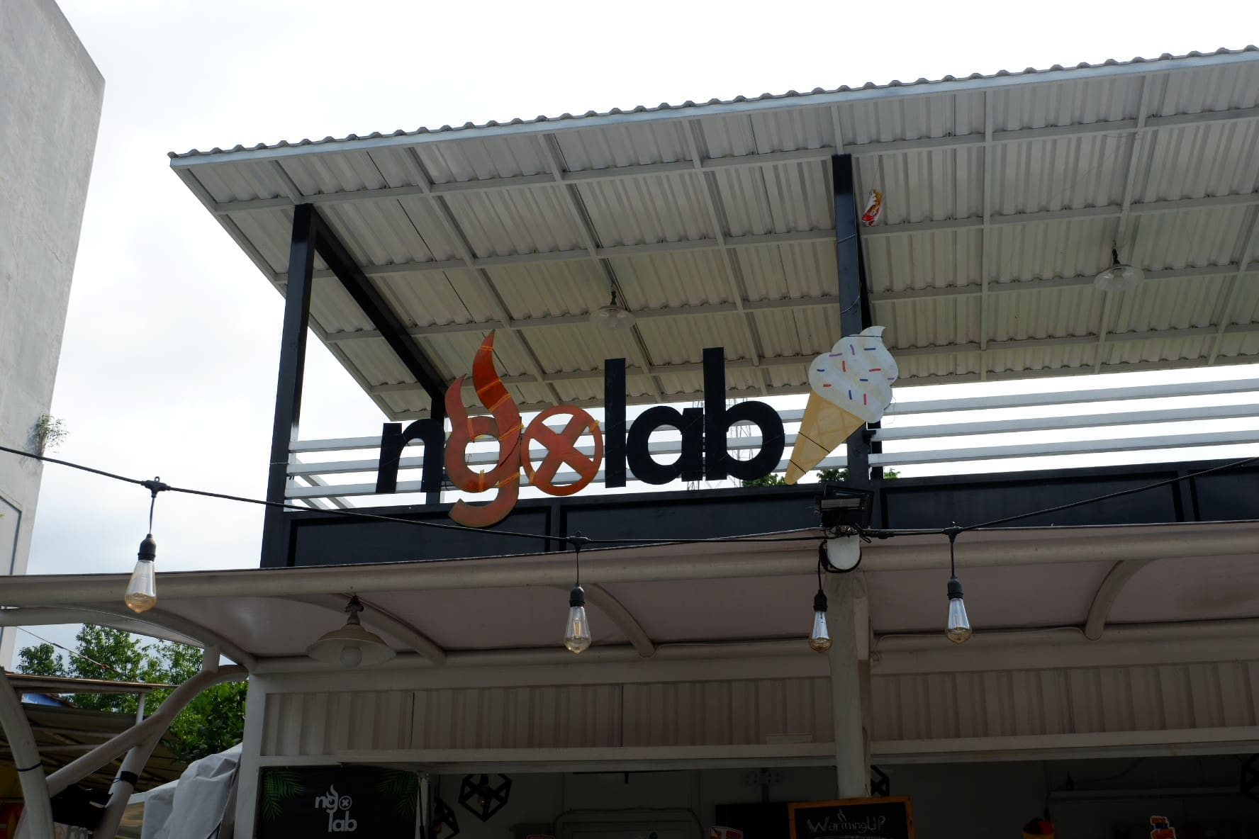 Ngolab Cafe