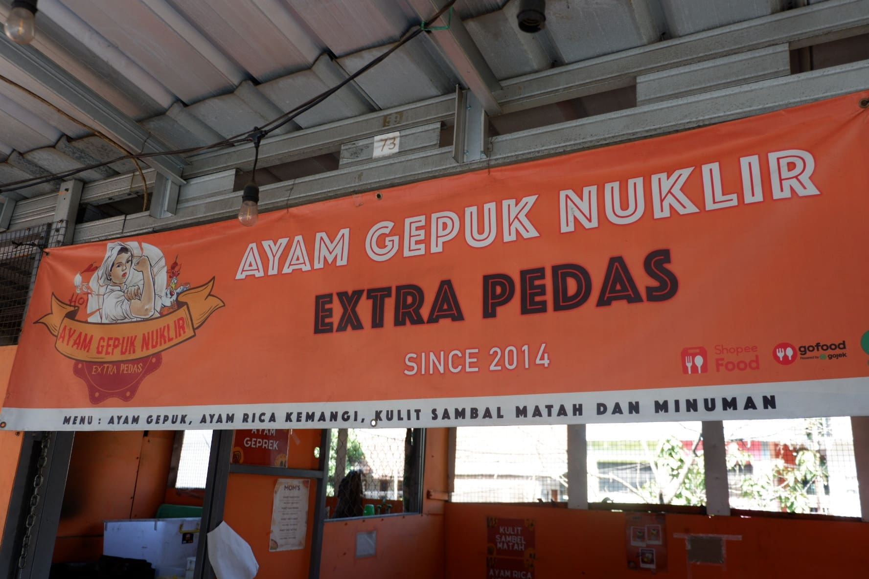 Ayam Gepuk Nuklir