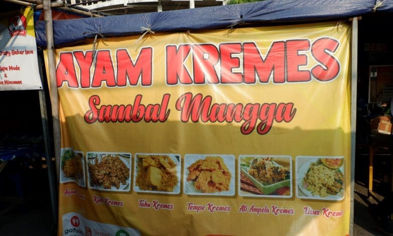 Ayam Kremes Sambal Mangga