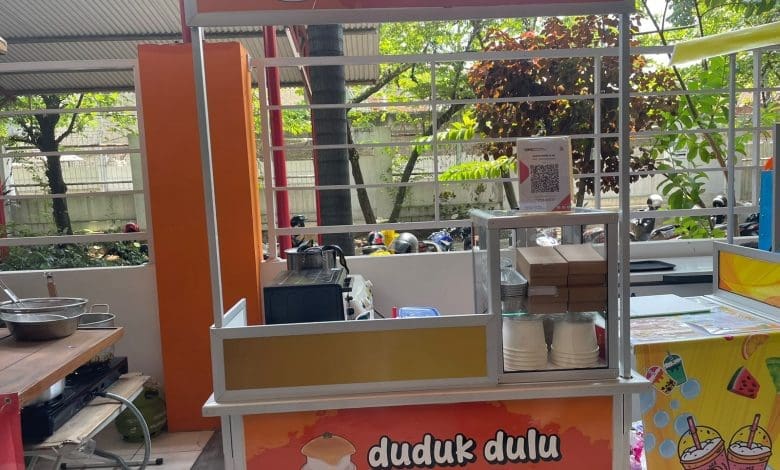 Kedai Zupa duduk dulu telkom university